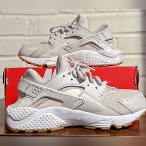 Nike Air Huarache Run Shoes - Desert Sand